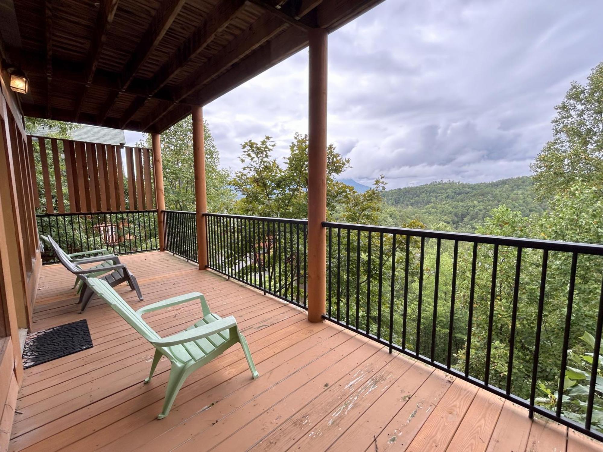 Wild Mountain Honey 3 Bedroom/3 Bath Home With Home Theater Pigeon Forge Exterior photo